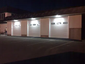 Garage Door Solution Service Los Angeles, CA 323-796-3798 - com-gdr-16m
